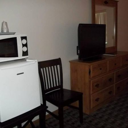 Burke Inn Motel & Suites Carroll Bagian luar foto