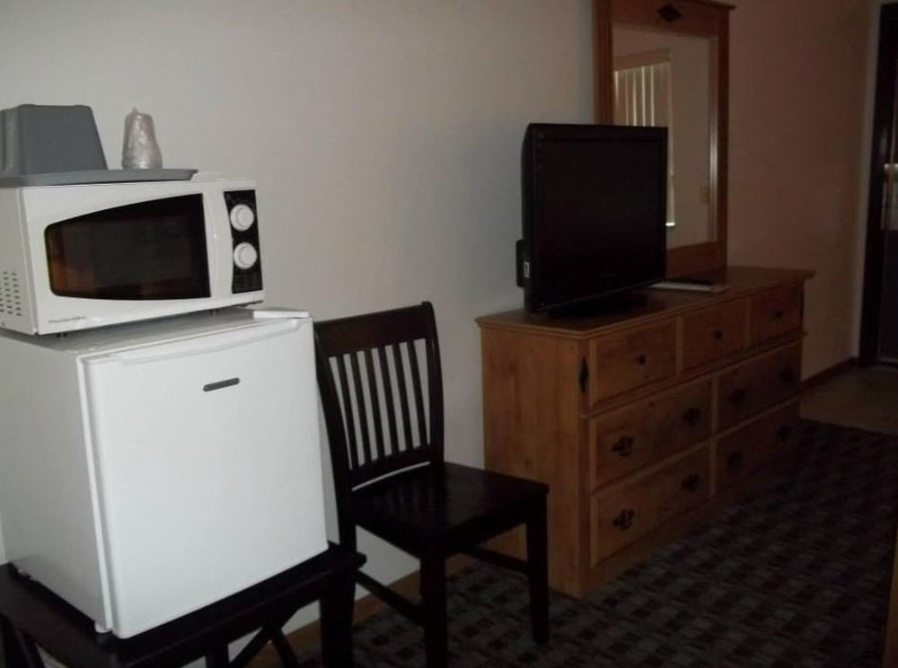Burke Inn Motel & Suites Carroll Bagian luar foto